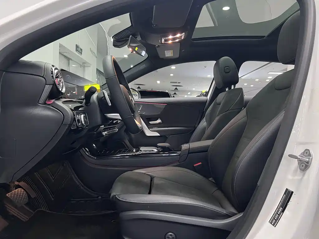Mercedes-Benz A-Class — миниатюра 17
