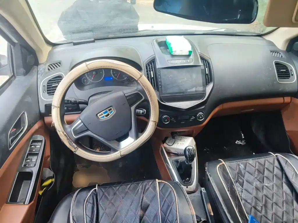 Geely King Kong — миниатюра 10