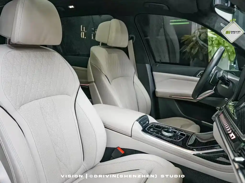 BMW X7 — миниатюра 5