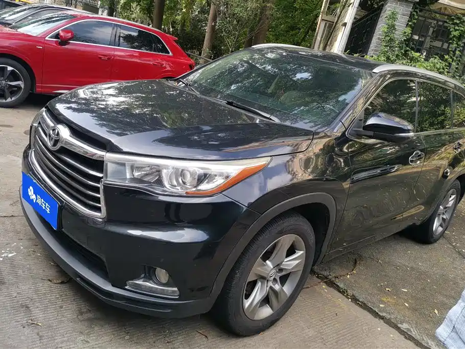 Toyota Highlander 2016