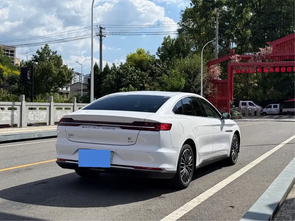BYD Han — миниатюра 5
