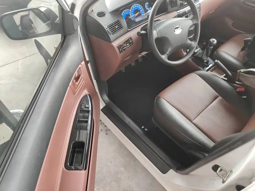 BYD F3 — миниатюра 16