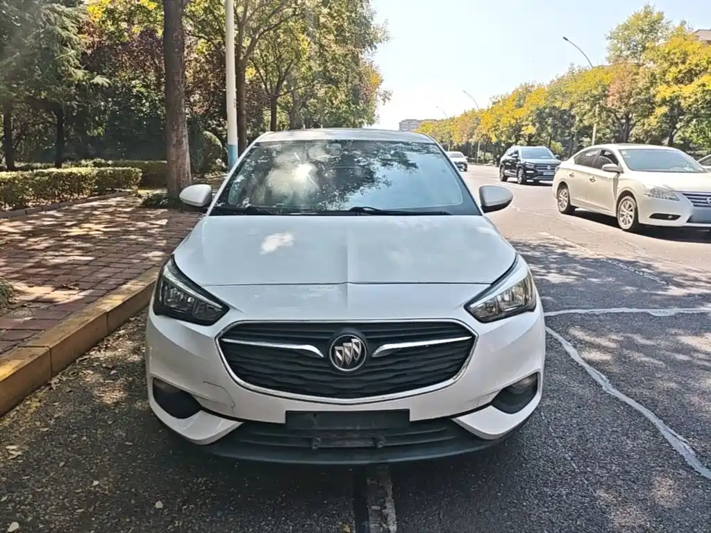 Buick Excelle — миниатюра 3