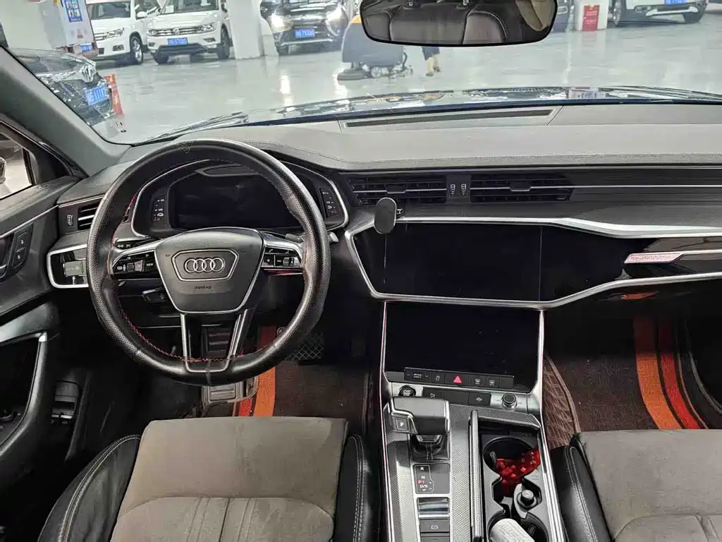 Audi A6L New Energy — миниатюра 6
