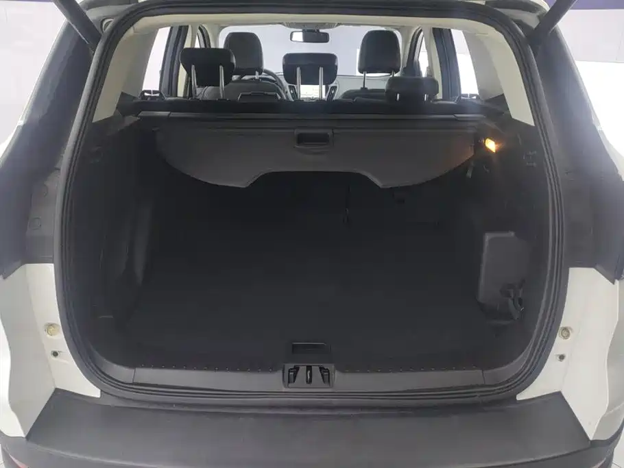Ford Kuga — миниатюра 4