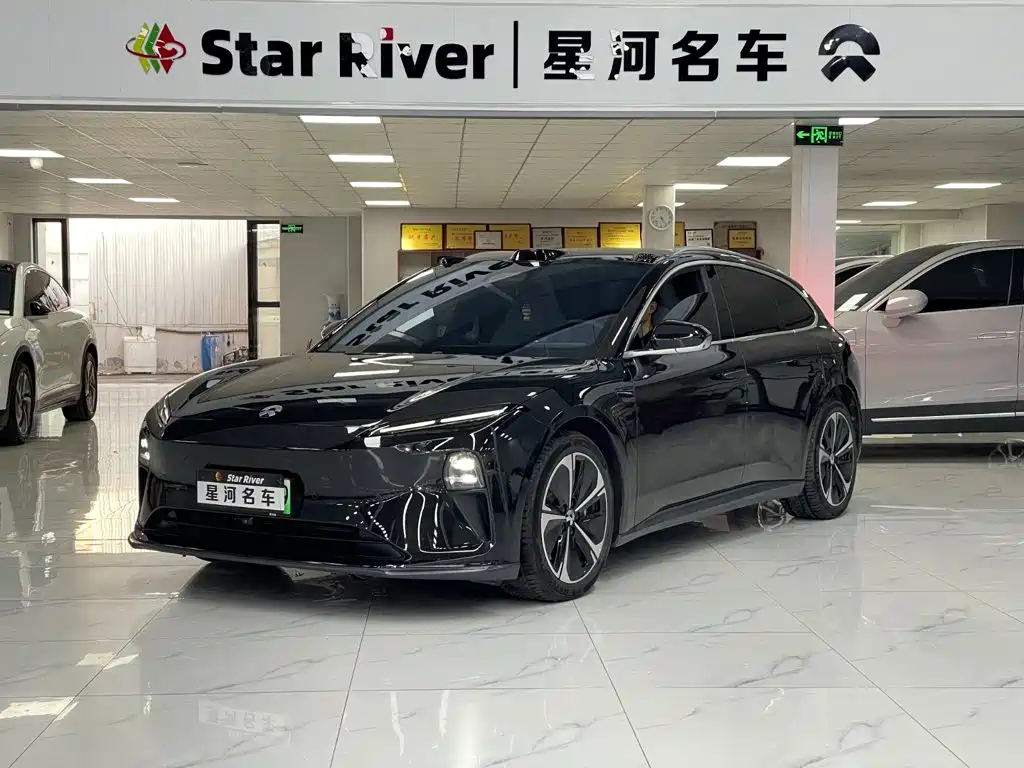 NIO ET5T