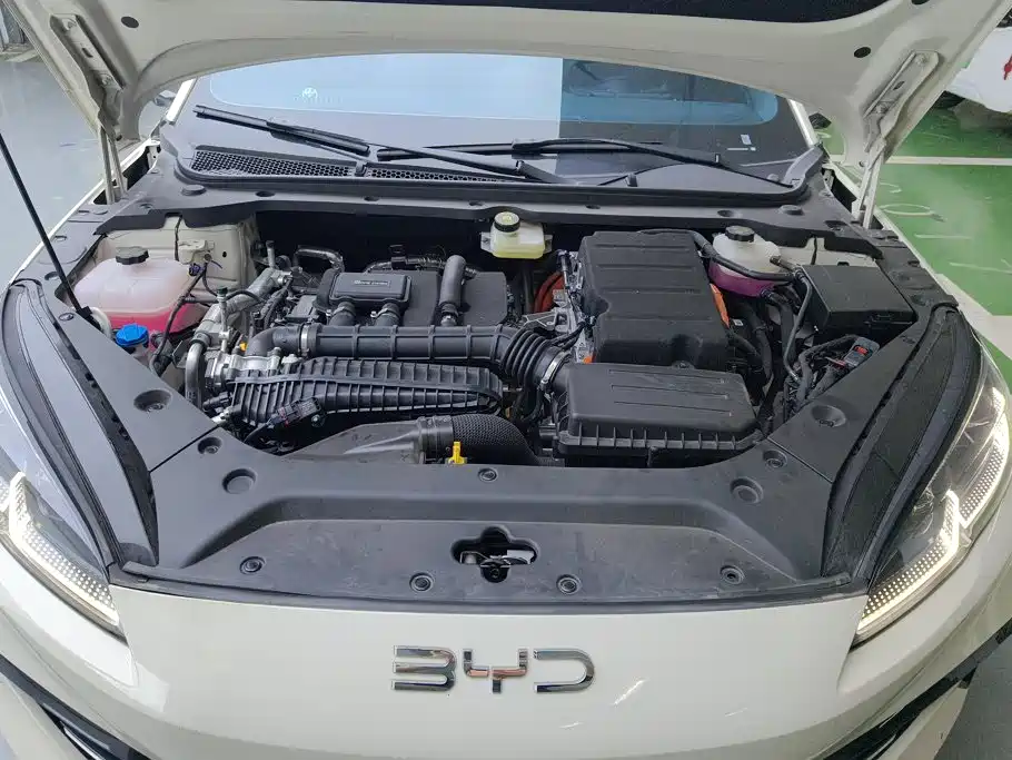 BYD Seal 06 DM-i Touring — миниатюра 10