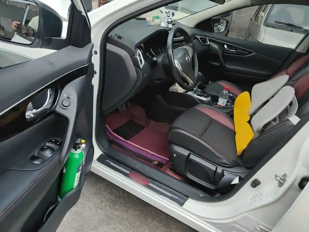 Nissan Qashqai — миниатюра 14