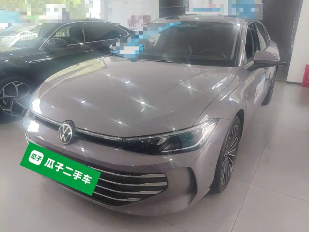 Volkswagen Passat 2025 Pro 380TSI