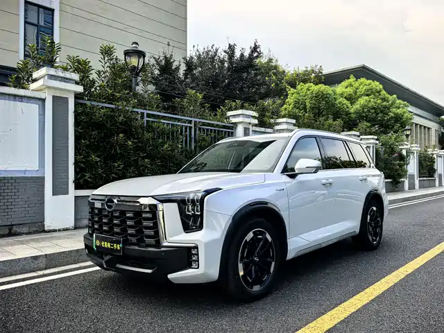 GAC TRUMPCHI ES9 2024