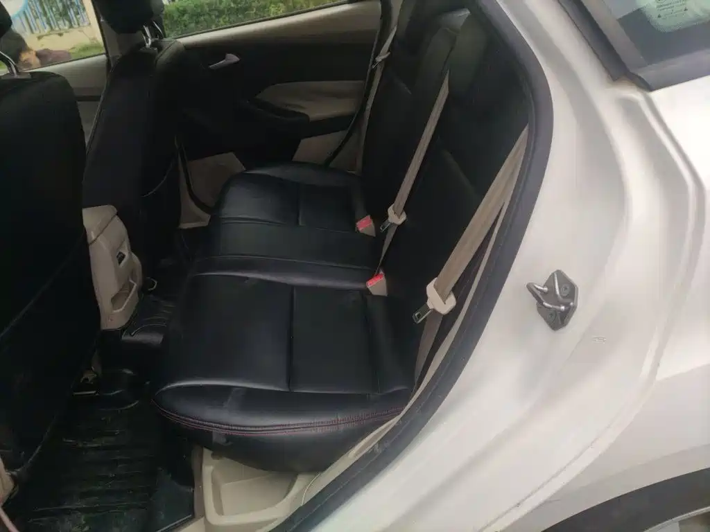 Ford Focus — миниатюра 13