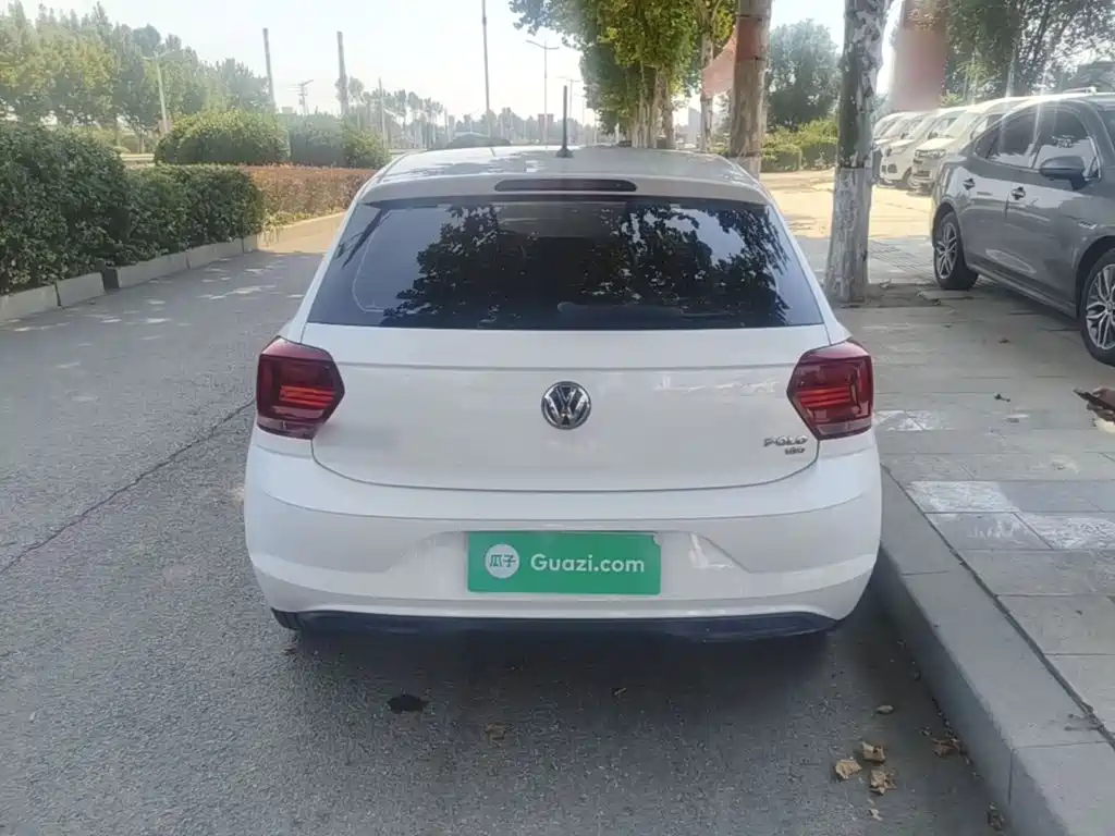 Volkswagen Polo — миниатюра 6