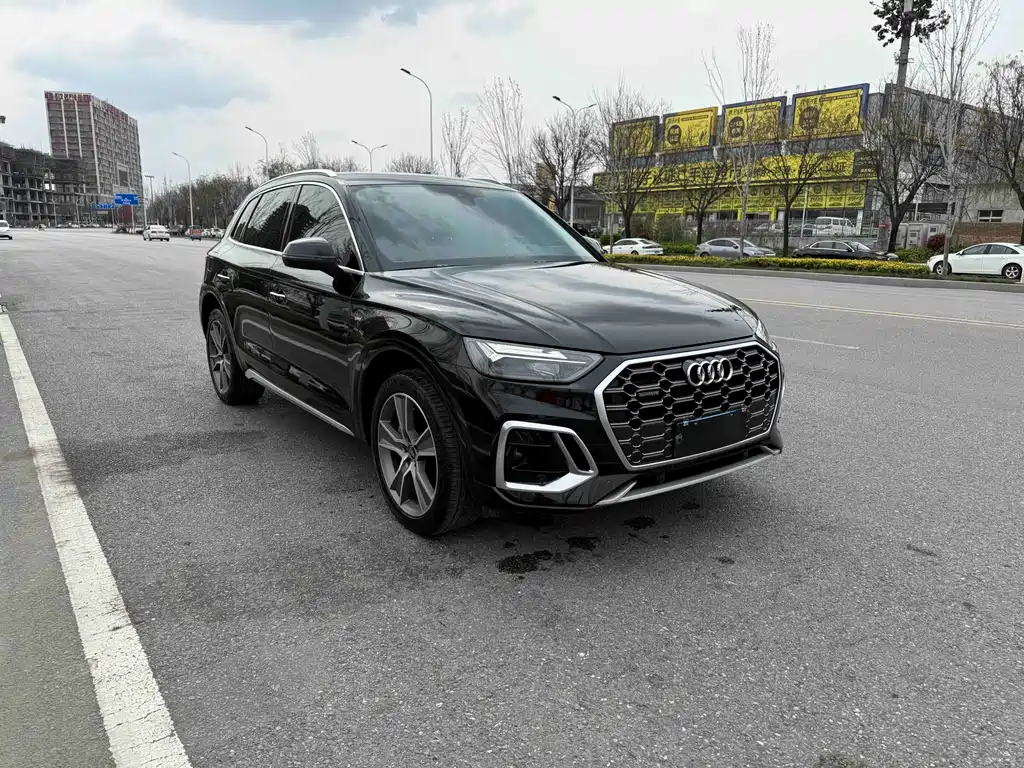 Audi Q5L 2022 45T Luxury