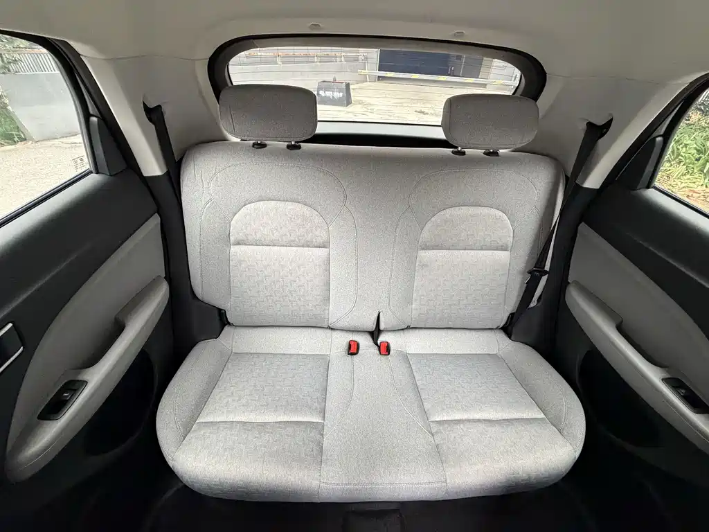 Leapmotor Leapmotor T03 — миниатюра 9