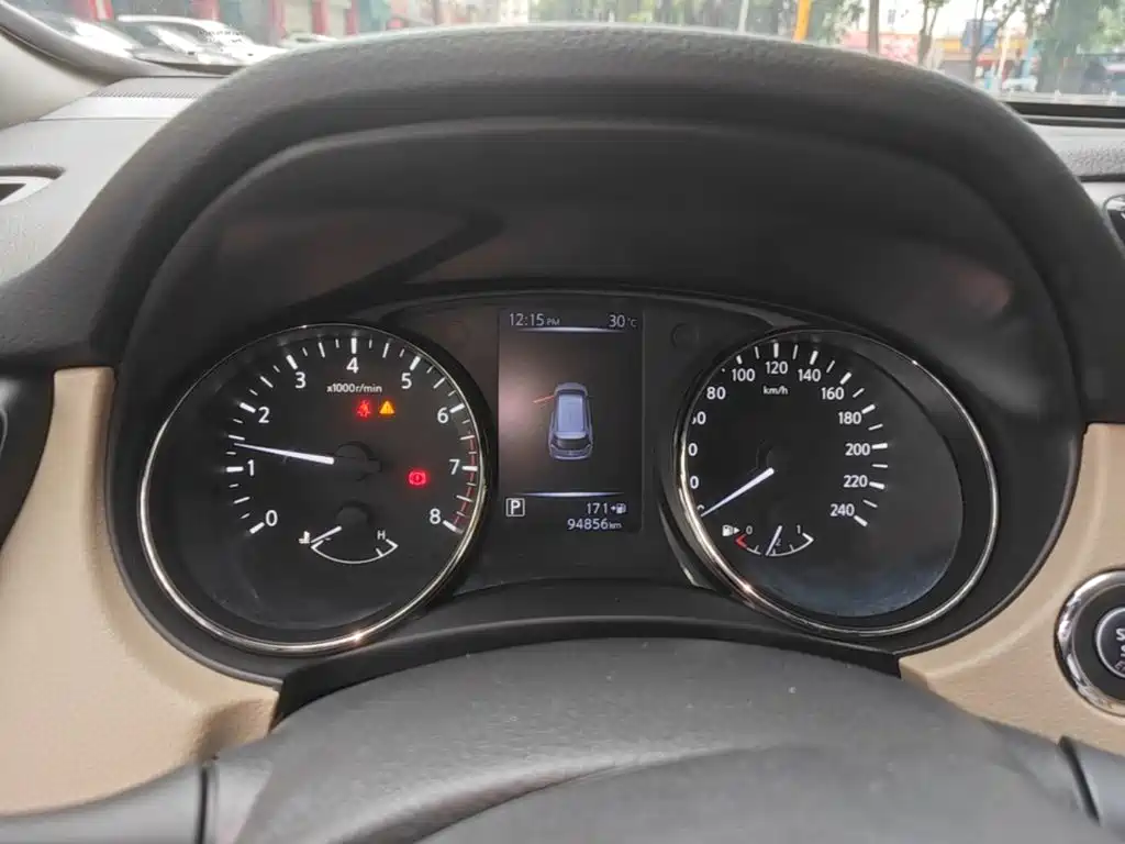 Nissan X-Trail — миниатюра 12