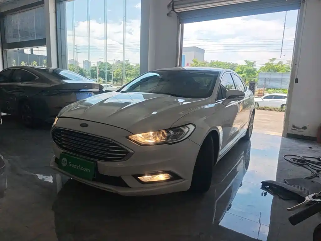 Ford Mondeo — миниатюра 2