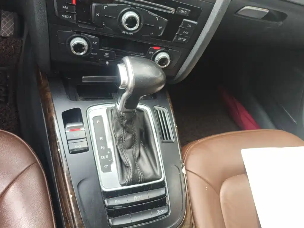 Audi A4L — миниатюра 10