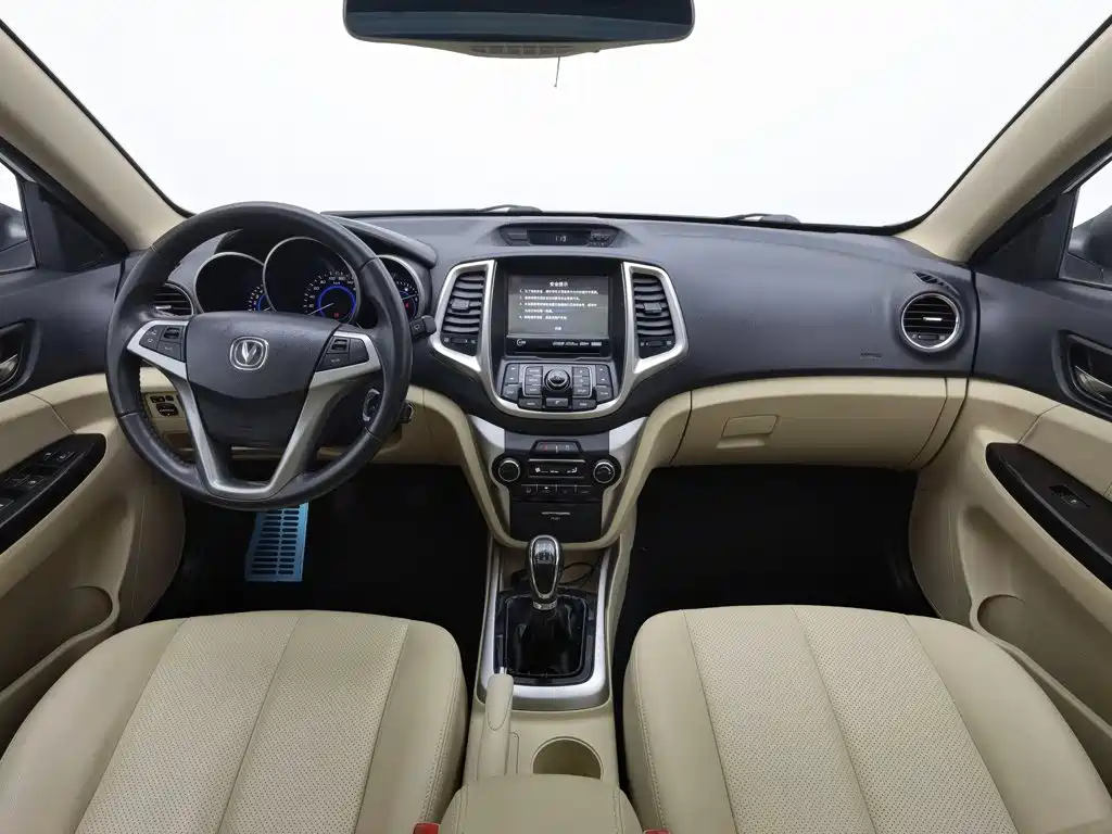Changan Eado — миниатюра 5