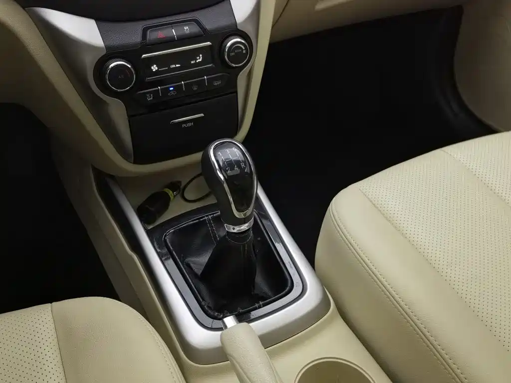 Changan Eado — миниатюра 13