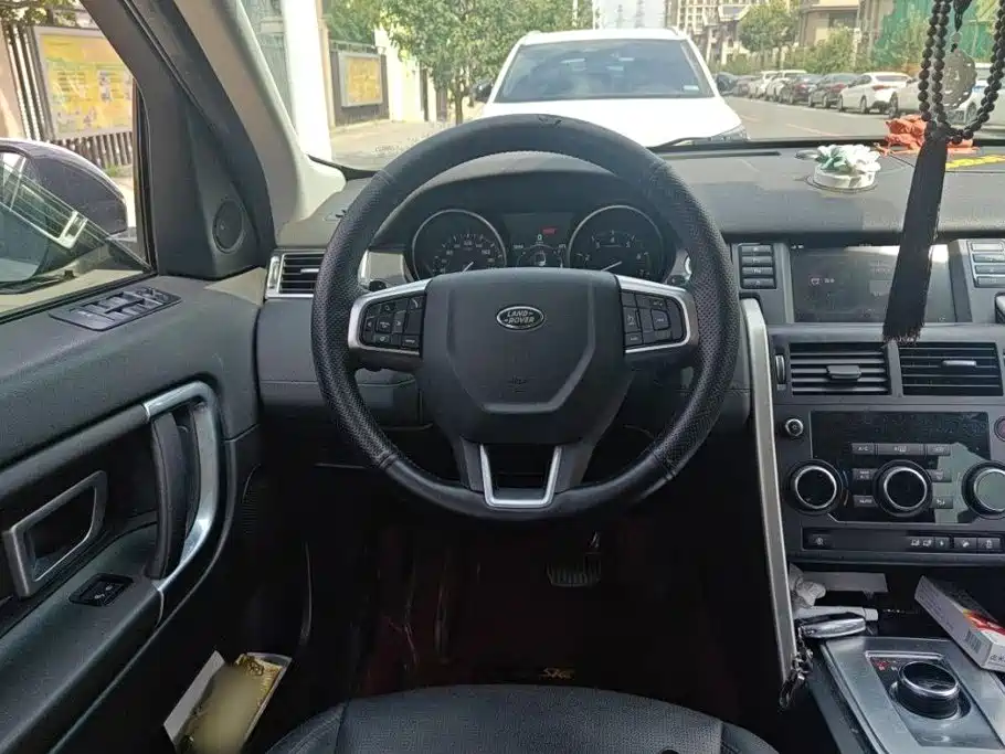 Land Rover Discovery Sport — миниатюра 15