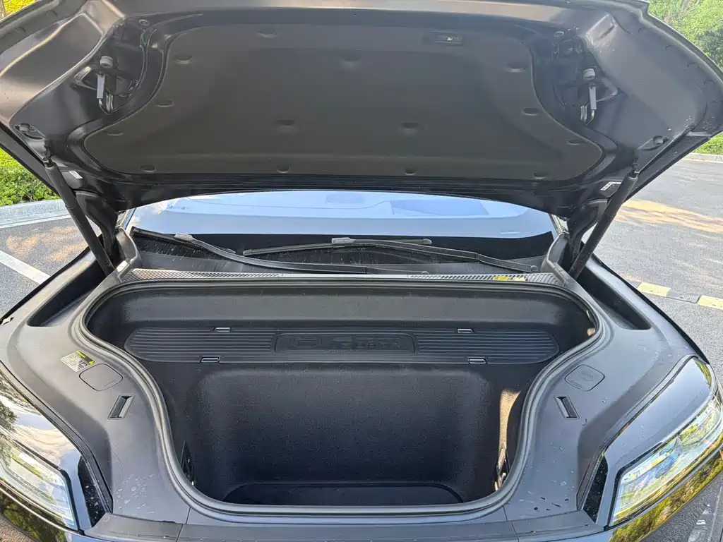 NIO ES9 — миниатюра 19