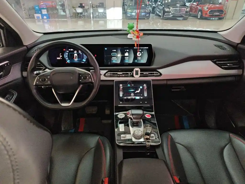 BAIC X7 — миниатюра 10