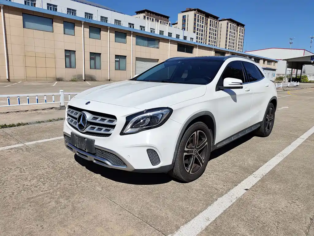 Mercedes-Benz GLA — миниатюра 4