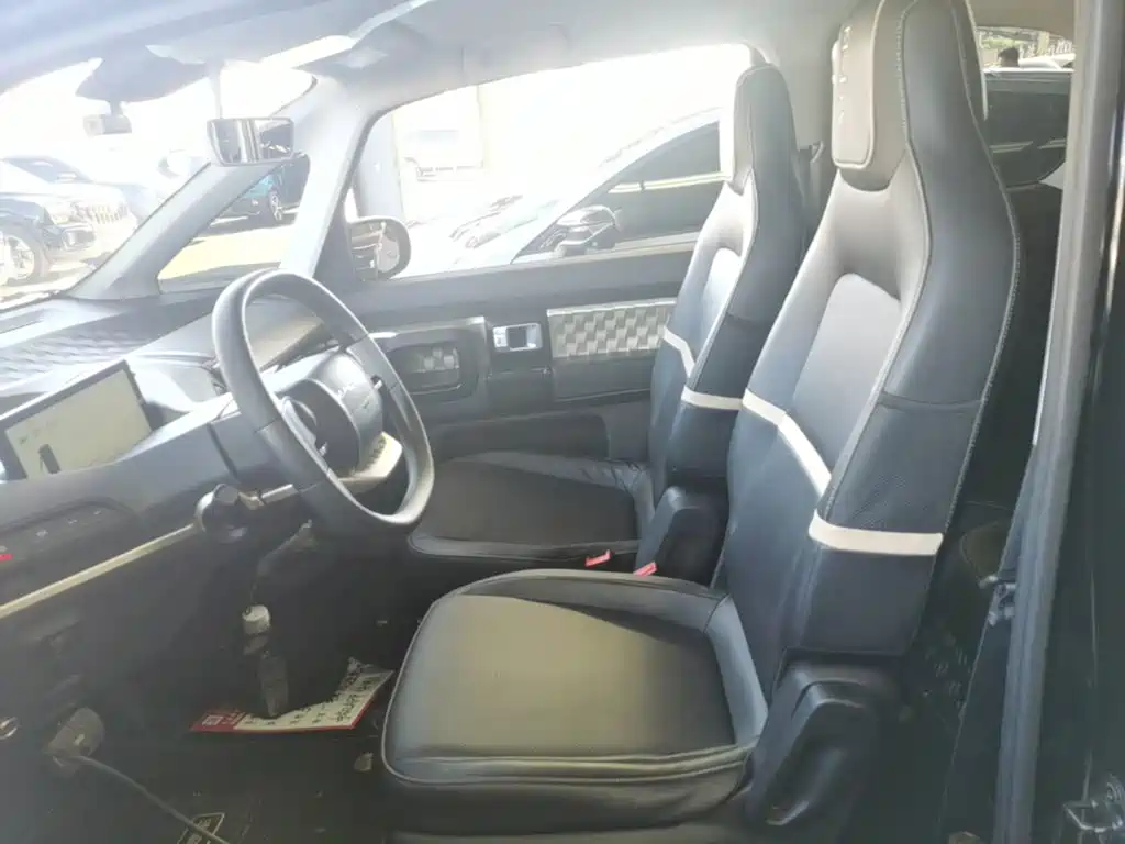 Baojun KiWi EV — миниатюра 15