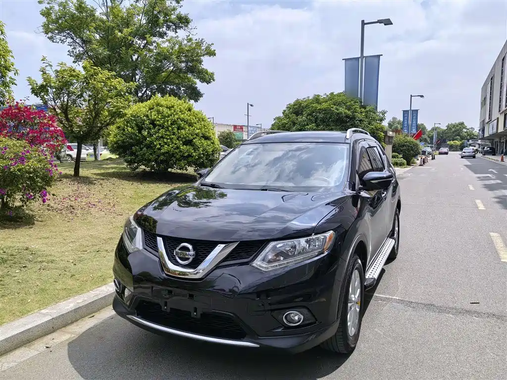 Nissan X-Trail 2015