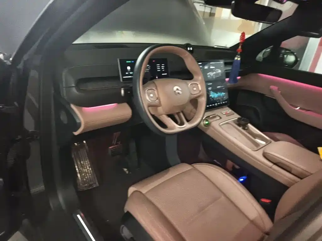 NIO ES6 — миниатюра 3