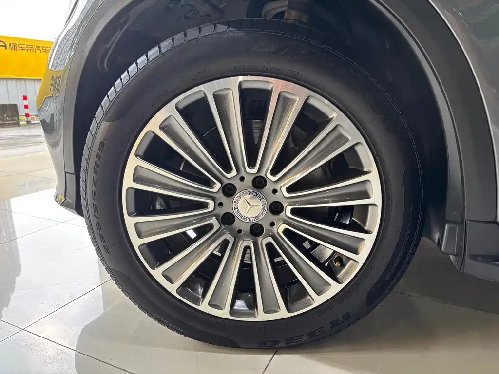 Mercedes-Benz GLC — миниатюра 14