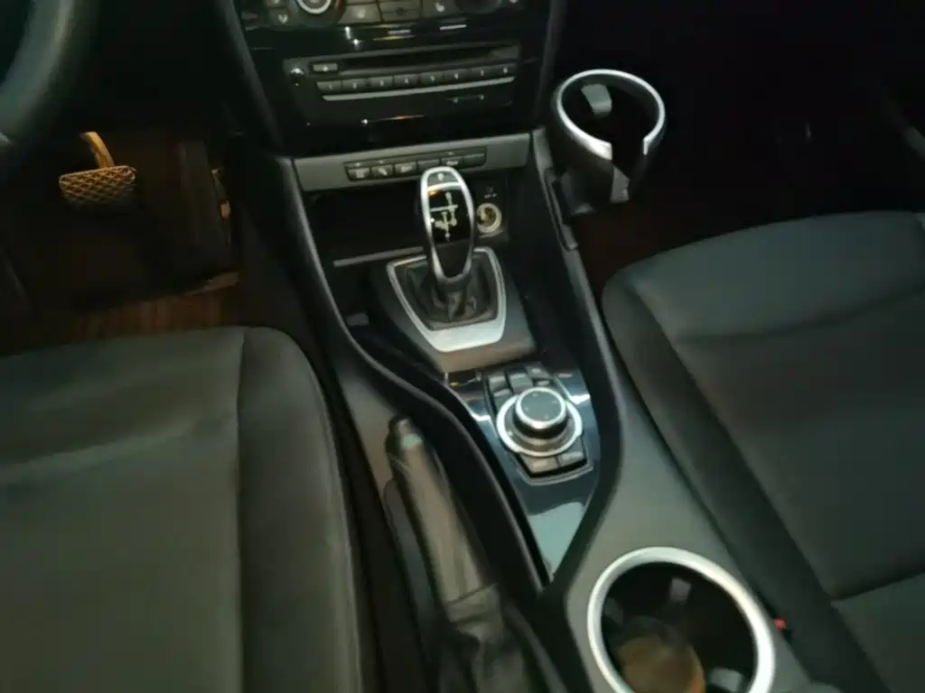 BMW X1 — миниатюра 14