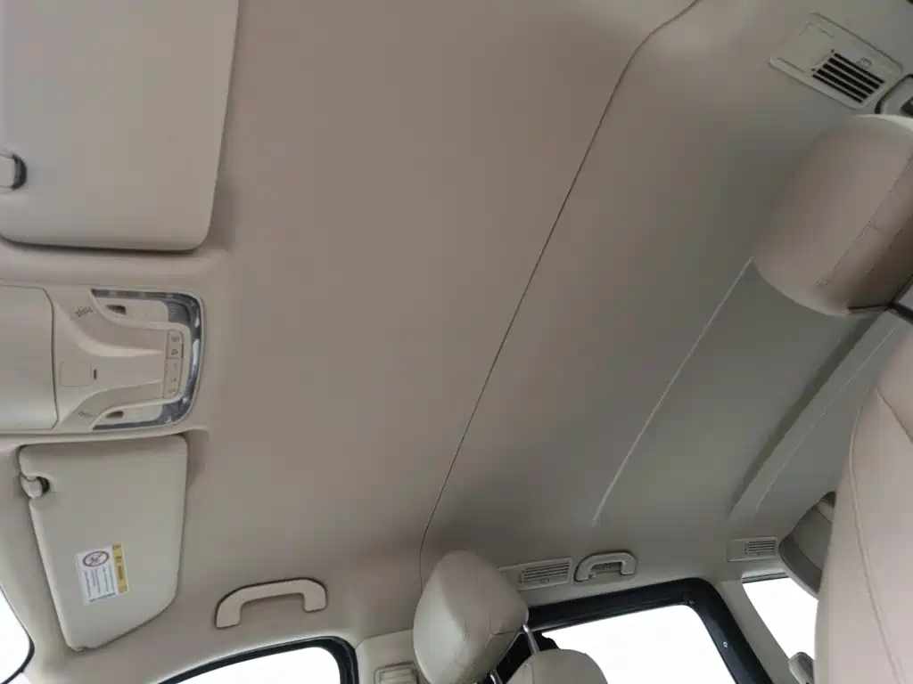 Mercedes-Benz Vito — миниатюра 14