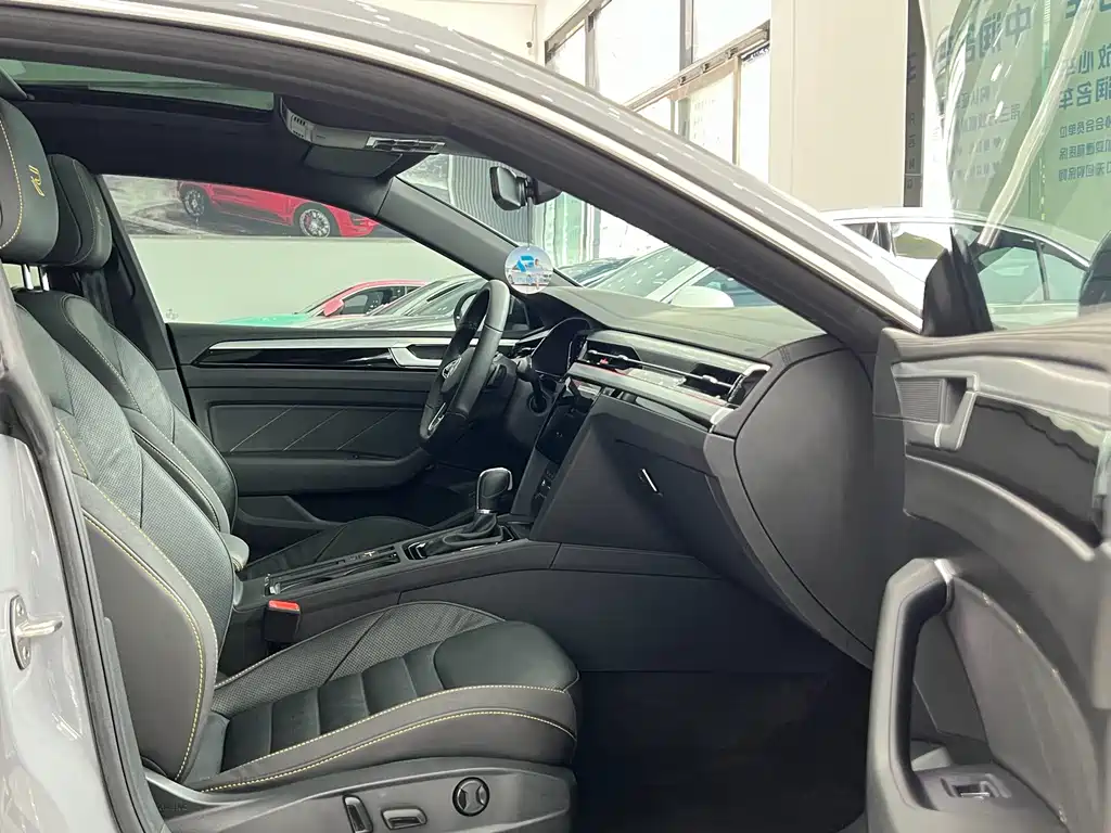 Volkswagen CC — миниатюра 6