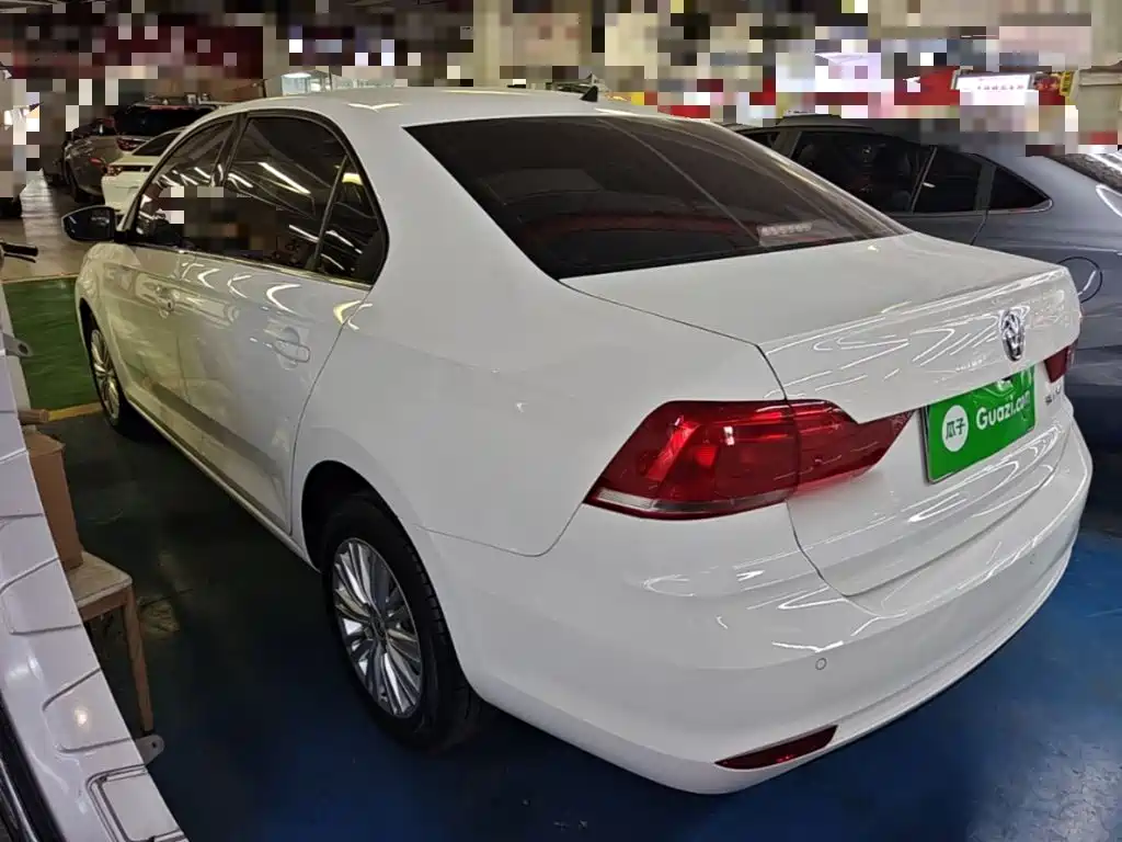 Volkswagen Santana — миниатюра 5