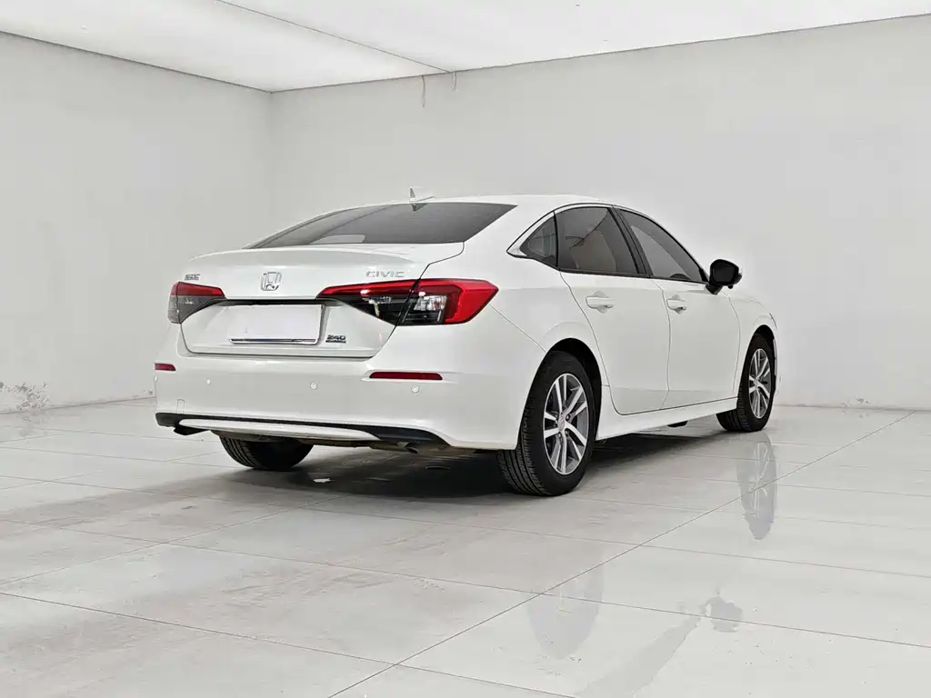 Honda Civic — миниатюра 6