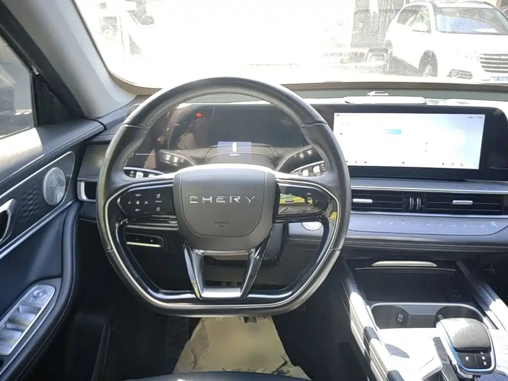 Chery Tiggo 8 PRO NEV — миниатюра 11