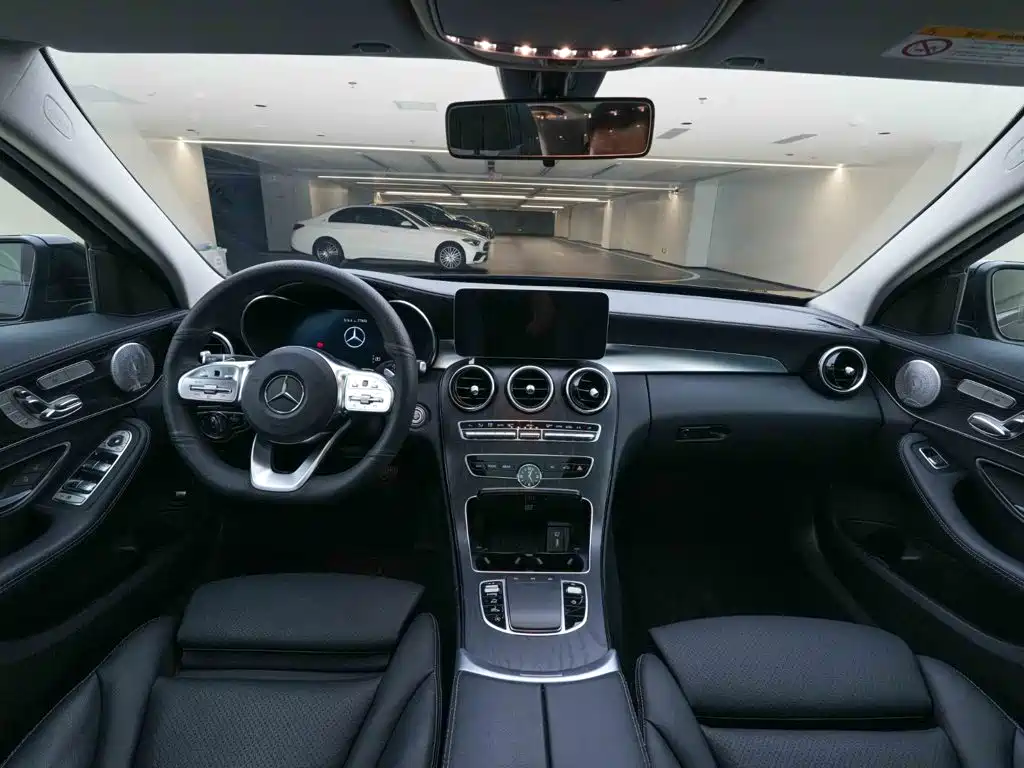 Mercedes-Benz C-Class — миниатюра 22