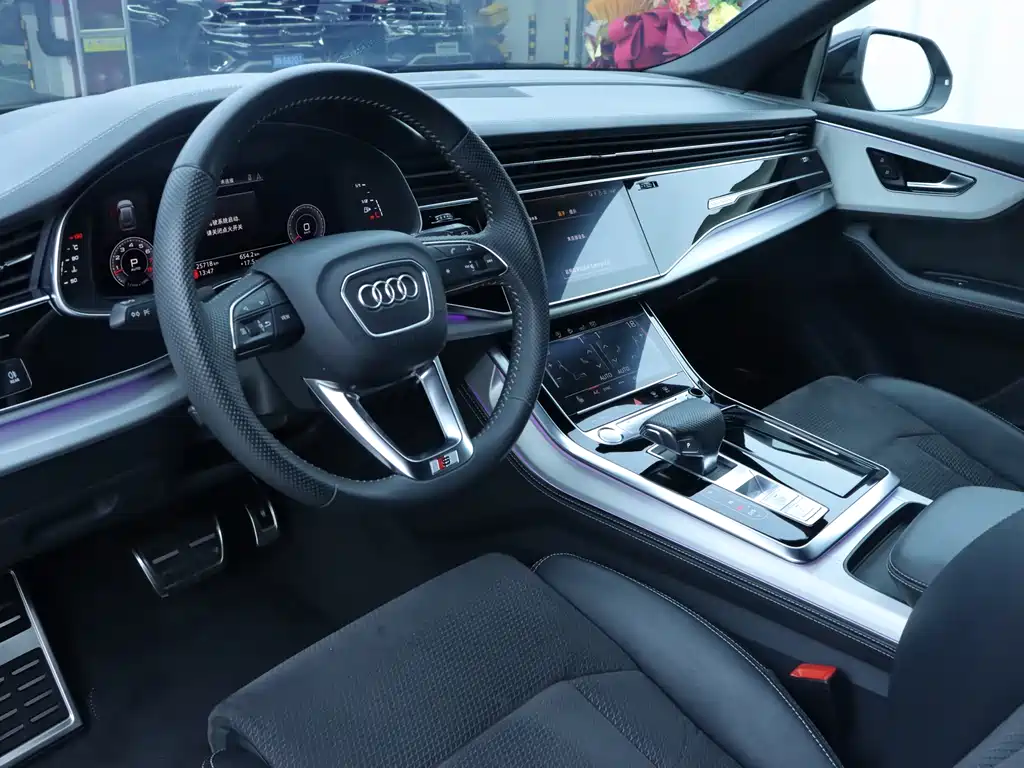 Audi Q8 2019 55 TFSI