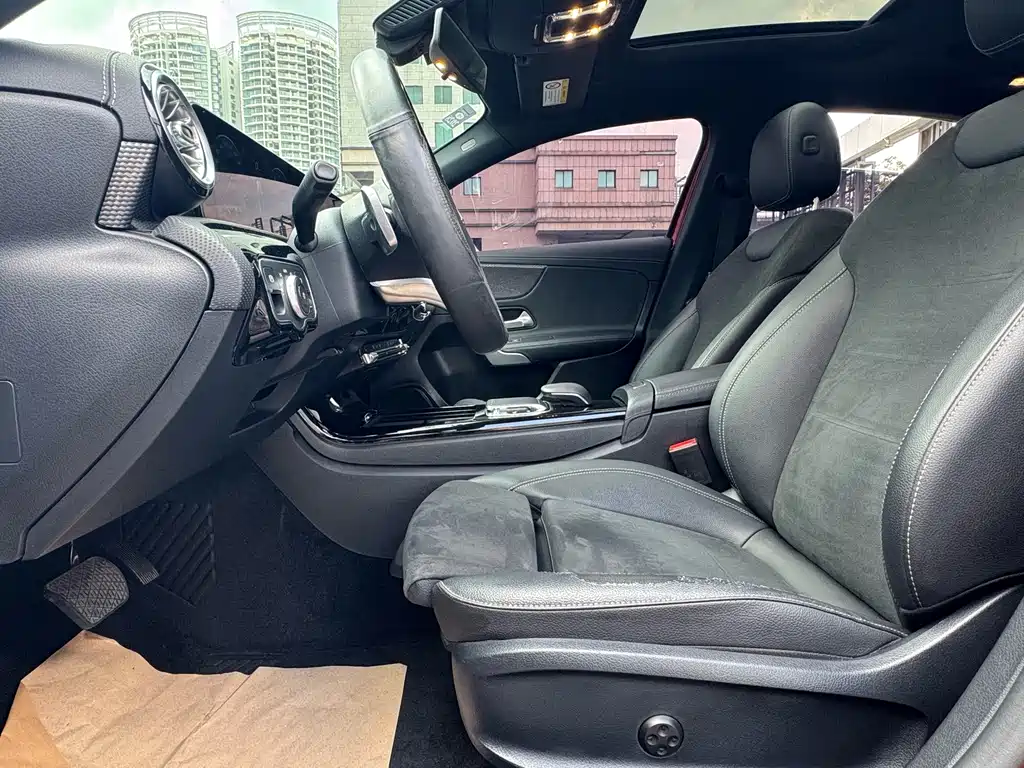 Mercedes-Benz A-Class — миниатюра 4