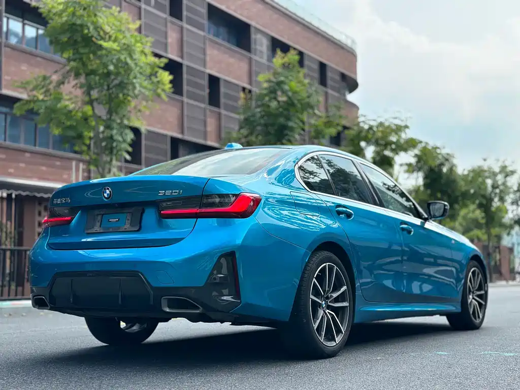 BMW 3 Series — миниатюра 7