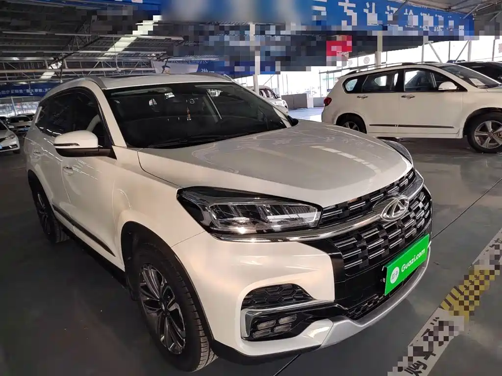 CHERY TIGGO 8