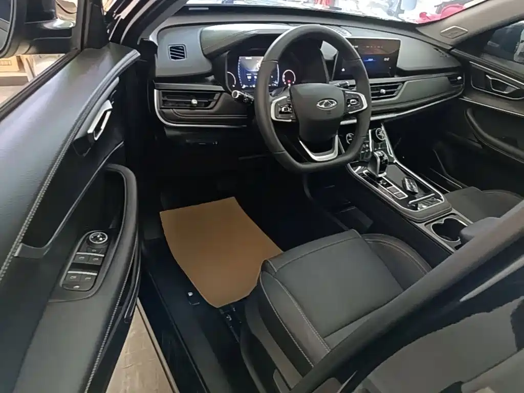 Chery Tiggo 8 — миниатюра 16