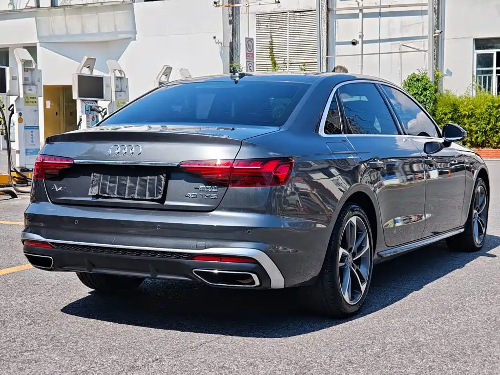 Audi A4L — миниатюра 5