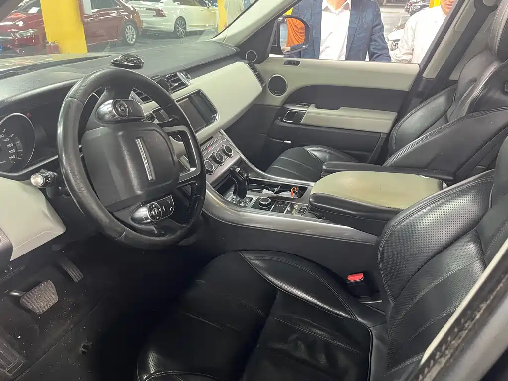 Land Rover Sport — миниатюра 4