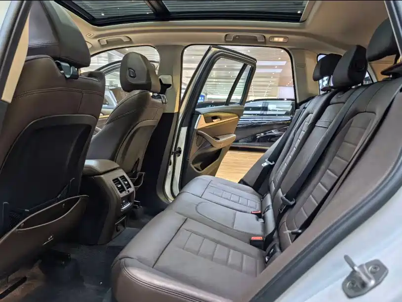 BMW X3 — миниатюра 5