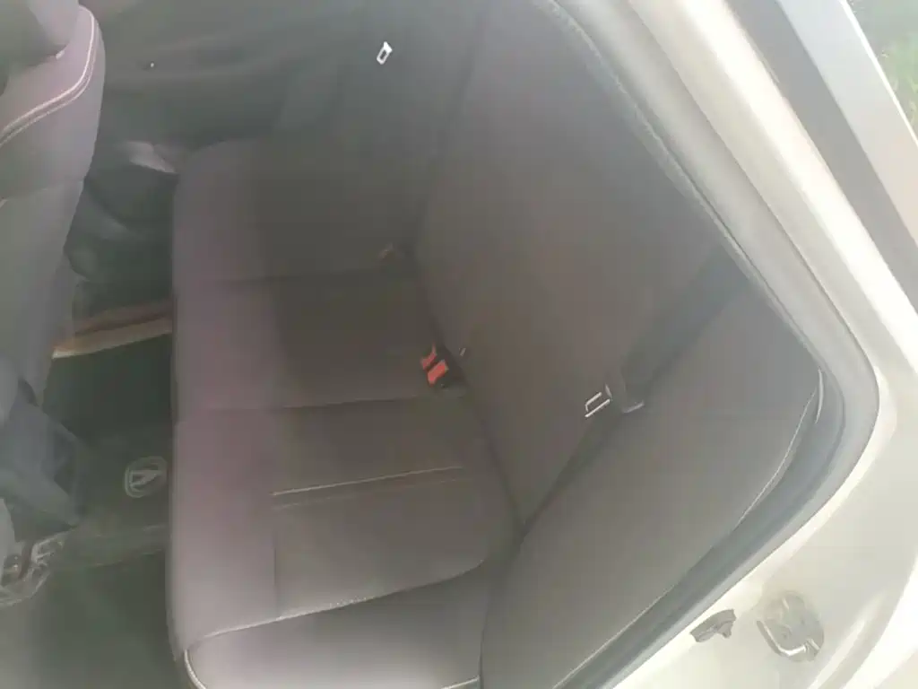 Changan Eado DT — миниатюра 17