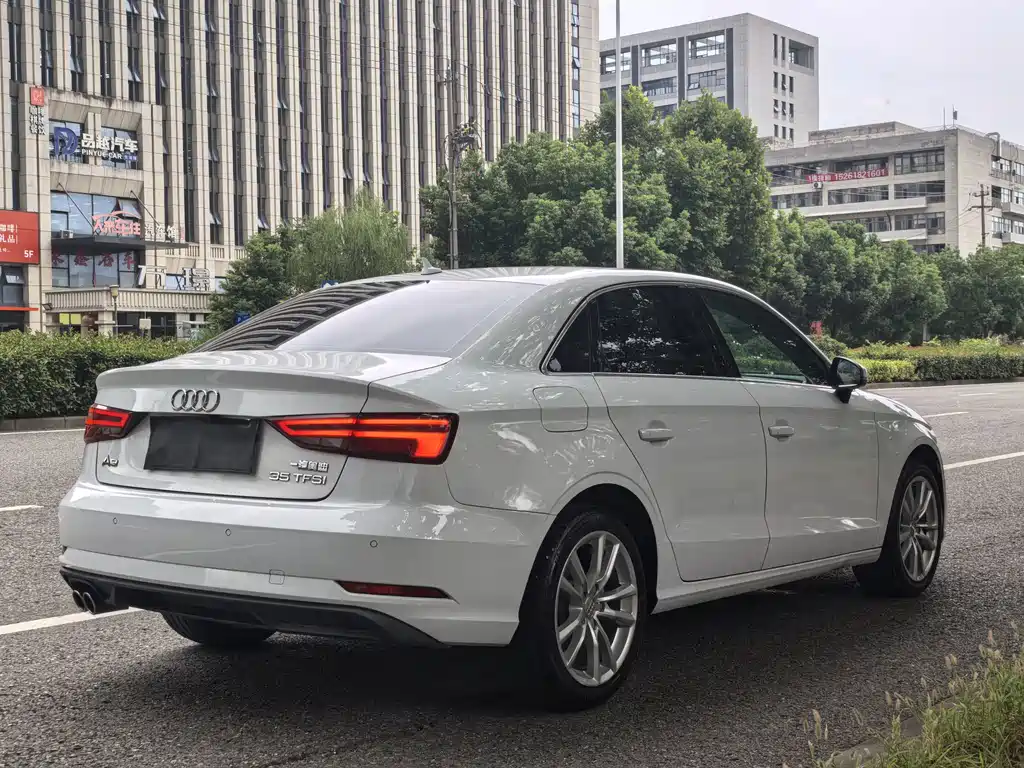 Audi A3 — миниатюра 5