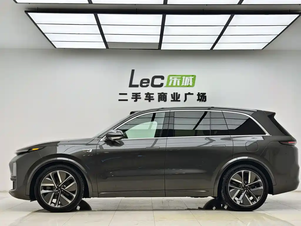Li Auto IDEAL L8