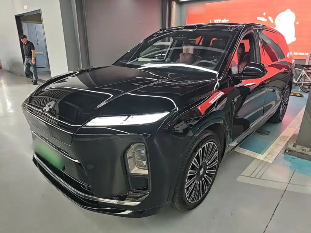 NIO ES8 — миниатюра 2